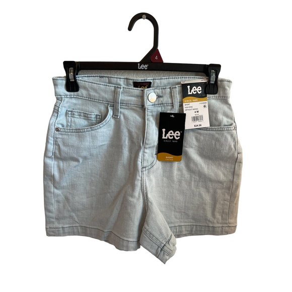 Lee Blue Denim Jean Shorts Light Wash Women's Size 4 High Rise NWT - Picture 1 of 4